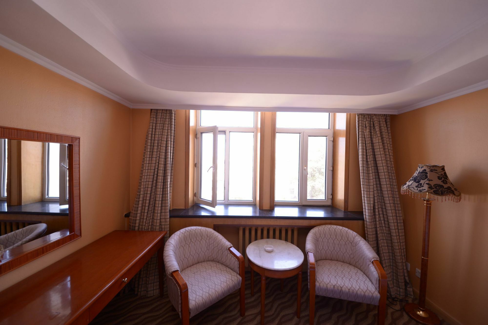 Harbin Bremen Train Station Hotel Eksteriør bilde